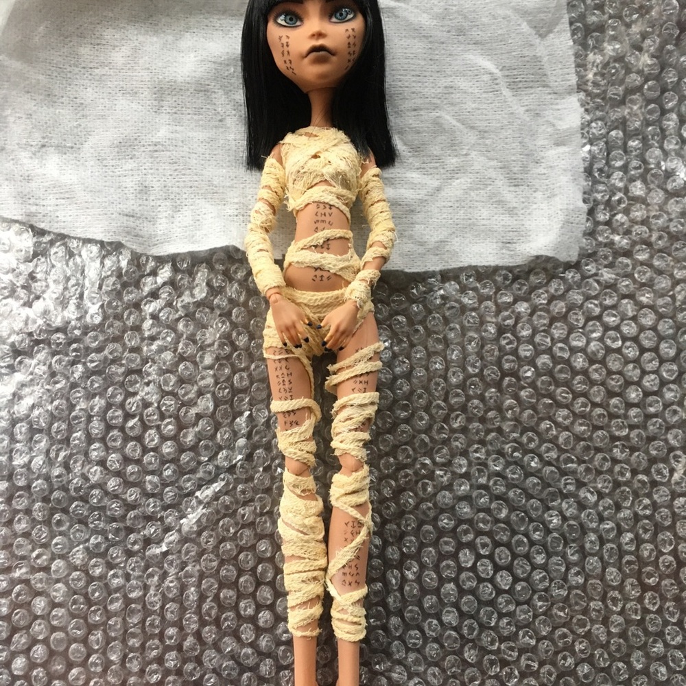 SOLD. Princess Ahmanet The Mummy OOAK - Picture 8 of 8